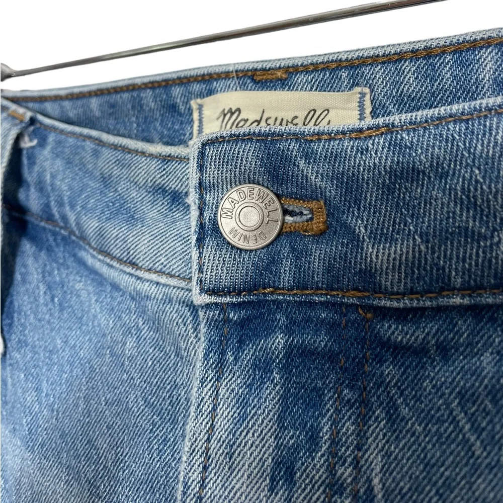 Madewell | The Curvy Perfect Vintage Straight Jean in Hoye Wash 33